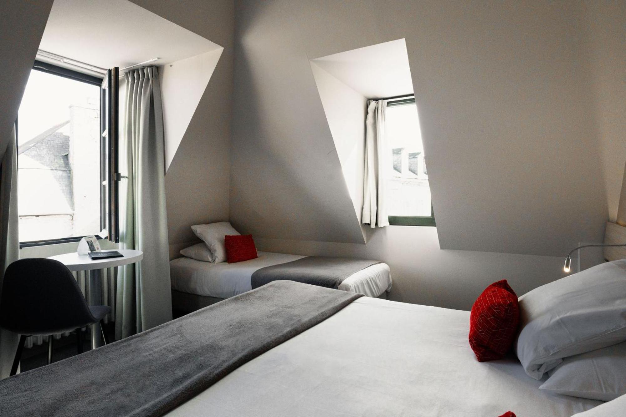 Hotel Du Chateau Dinan - Originals Boutique Bagian luar foto
